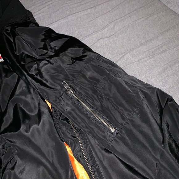 Jacket - Picture 4 of 5